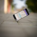 iPhone fällt auf den Boden Glasbruch