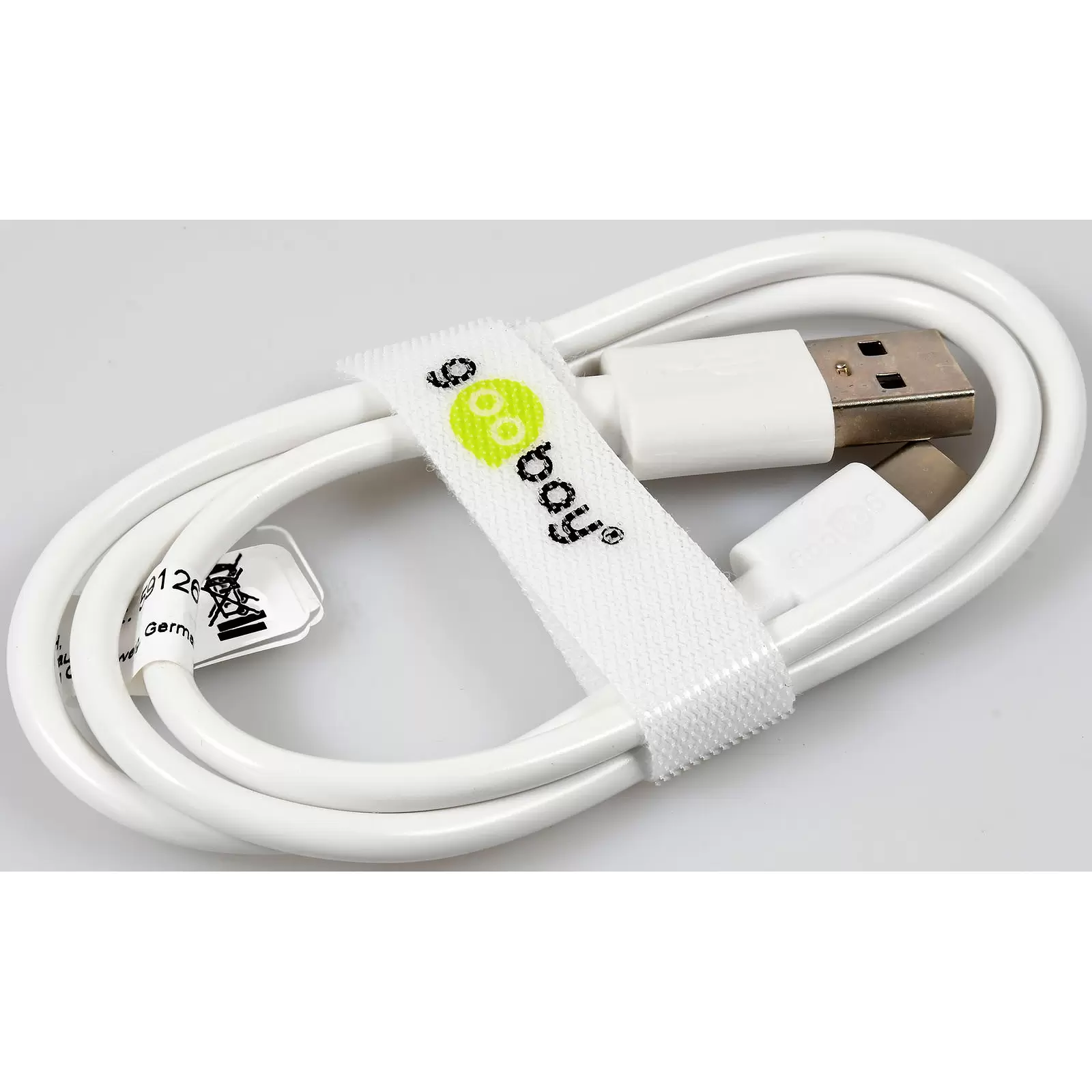 goobay USB-C Lade- u. Synchronisationskabel für Geräte mir USB-C Anschluss, 0,5m, Weiß
